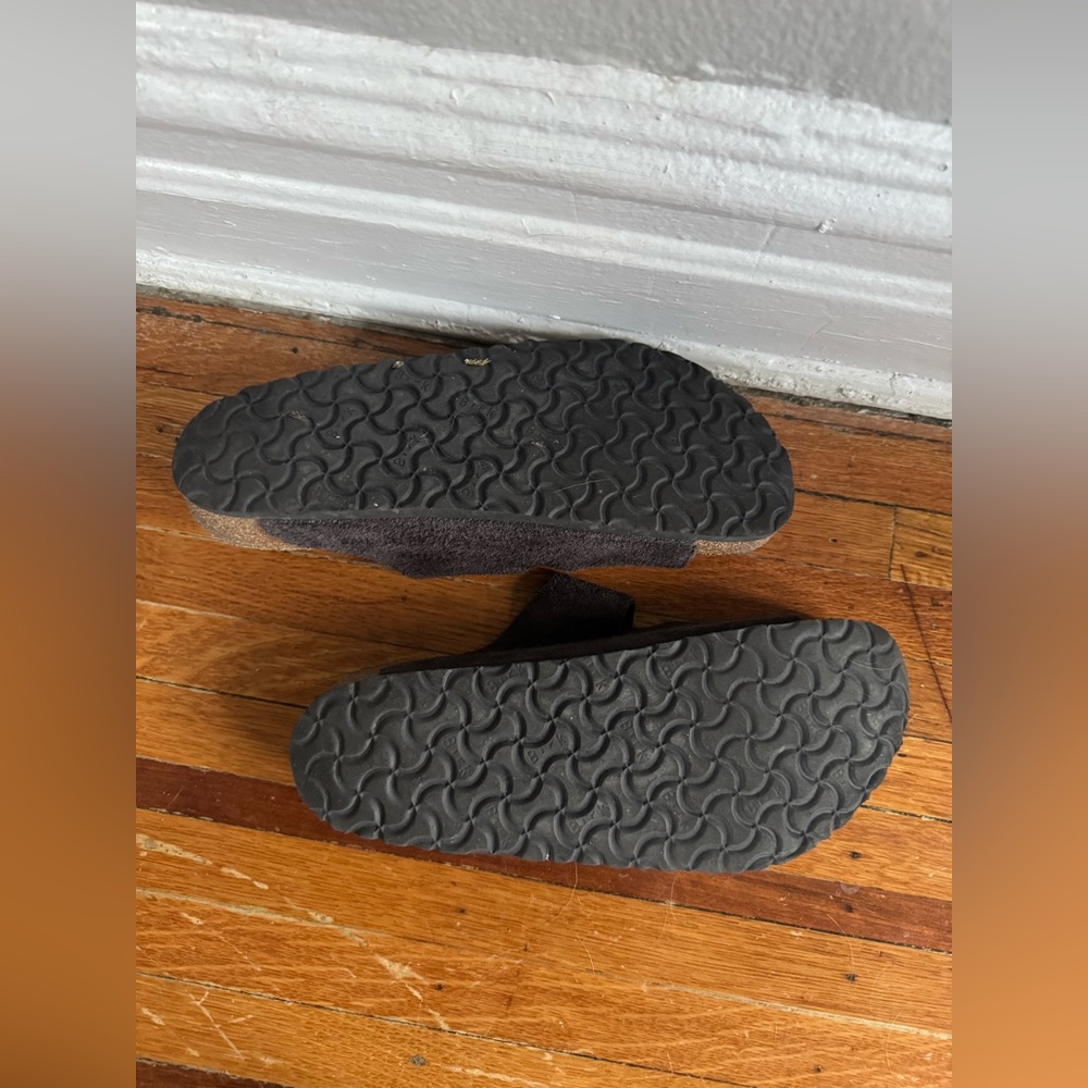 Charcoal grey suede Birkenstock 2 strap sandals. - Picture 2 of 3